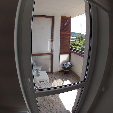 Apartament Alicja Apartment Walbrzych Ngoại thất bức ảnh