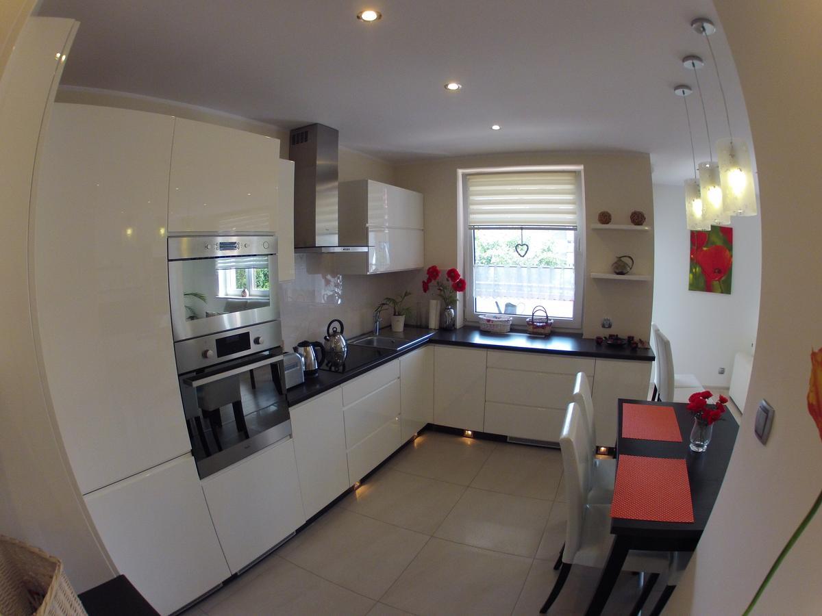 Apartament Alicja Apartment Walbrzych Ngoại thất bức ảnh